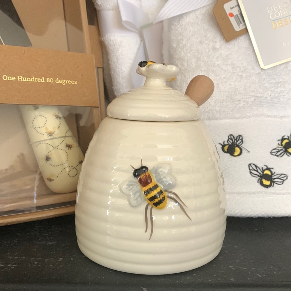 Ceramic bee honey pit NWT
